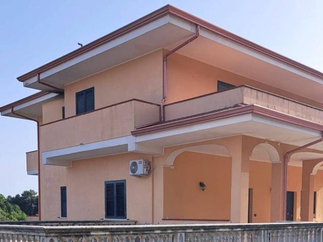 Appartamento in vendita a Catanzaro CZ