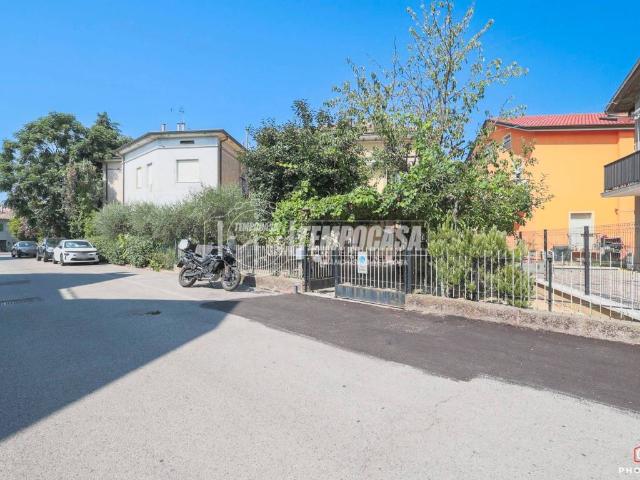 Casa indipendente in vendita a Cattolica RN