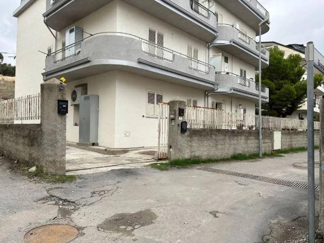 Appartamento in vendita a Caulonia RC