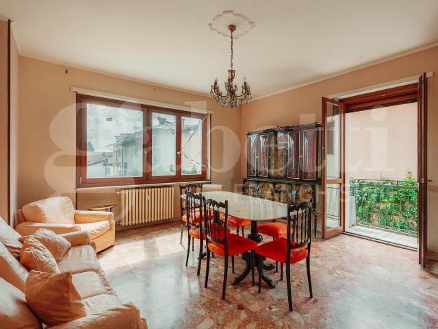 Appartamento in vendita a Cavour