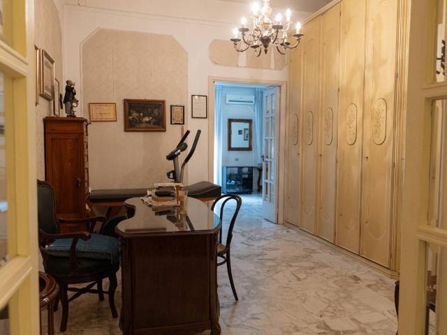 Appartamento in vendita a Cava de' Tirreni SA