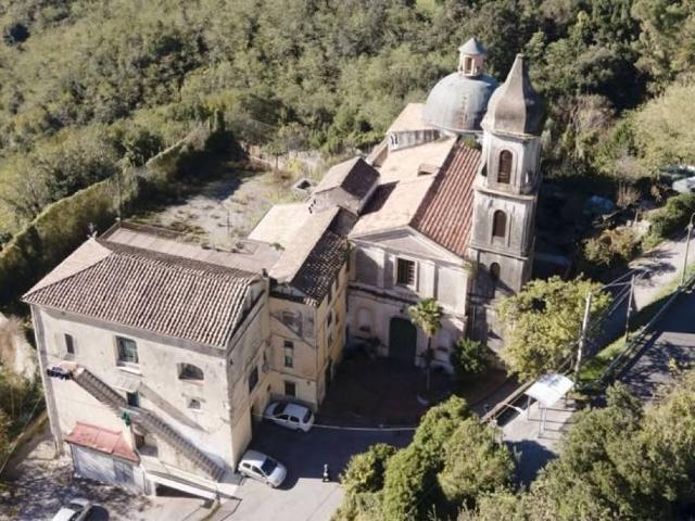 Appartamento in vendita a Cava de' Tirreni SA