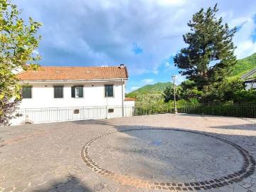 Appartamento in vendita a Cava de' Tirreni SA
