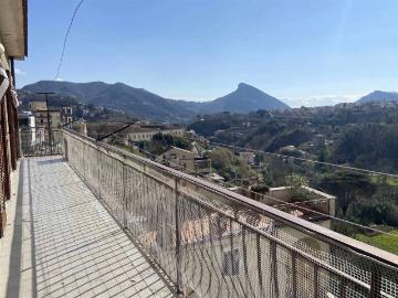 Appartamento in vendita a Cava de' Tirreni SA