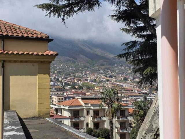 Appartamento in vendita a Cava de' Tirreni SA