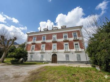 Appartamento in vendita a Cava de' Tirreni SA