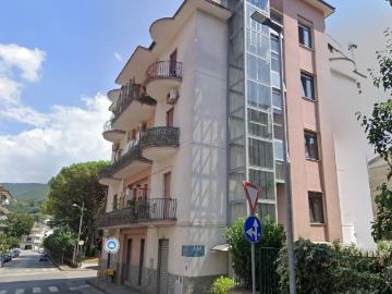 Appartamento in vendita a Cava de' Tirreni SA