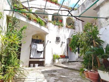 Appartamento in vendita a Cava de' Tirreni SA