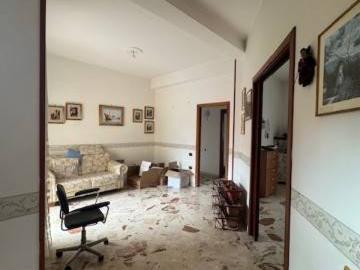 Appartamento in vendita a Cava de' Tirreni SA