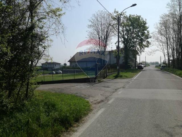 Appartamento in vendita a Cava Manara PV