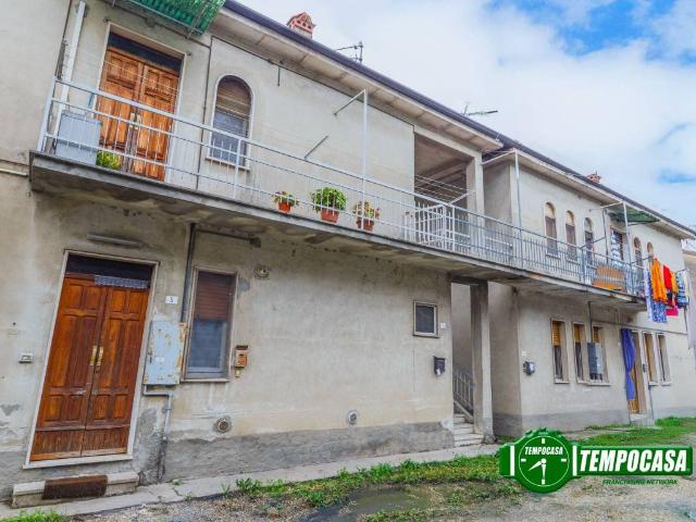 Appartamento in vendita a Cava Manara PV
