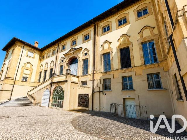 Appartamento in vendita a Cava Manara via Mazzini