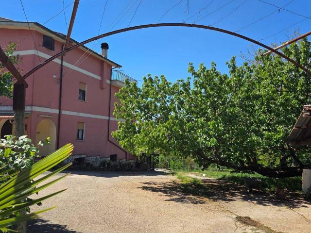 Appartamento in vendita a Cave RM