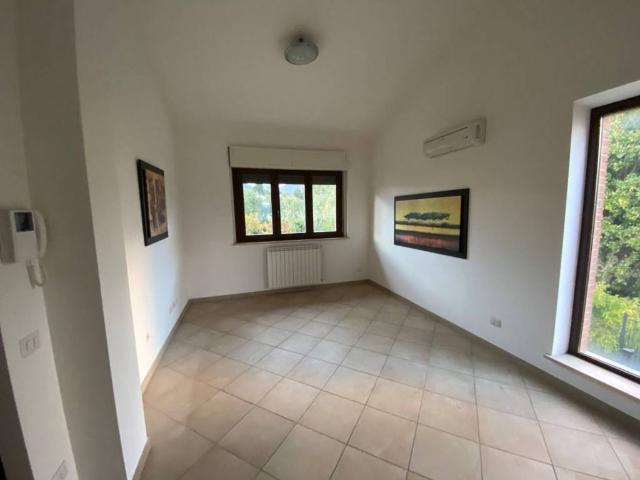 Appartamento in vendita a Cave RM