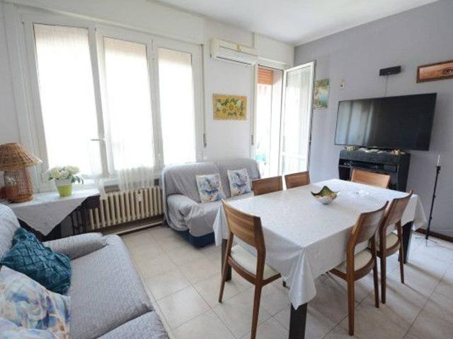 Appartamento in vendita a Cavenago Di Brianza