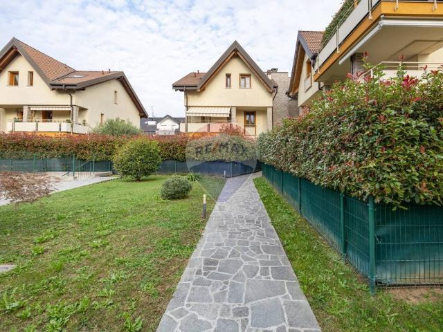 Appartamento in vendita a Cavenago di Brianza MB