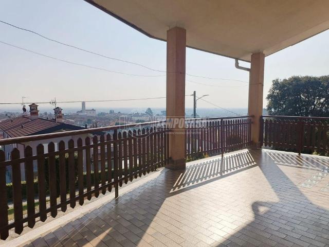 Villa in vendita a Cazzago San Martino