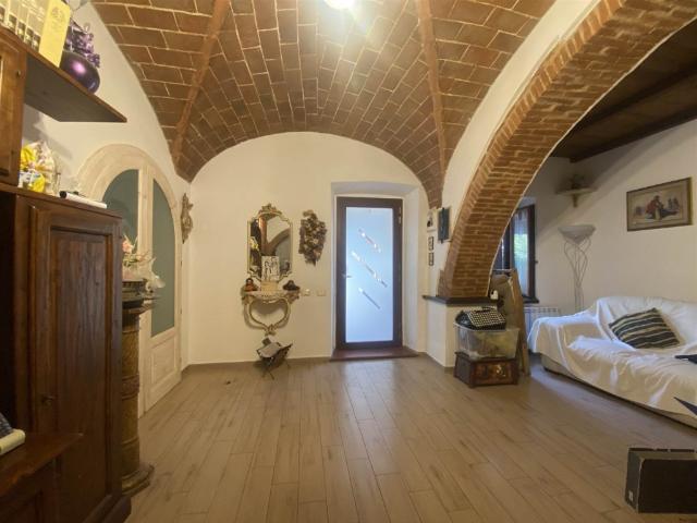 Appartamento in vendita a Cecina