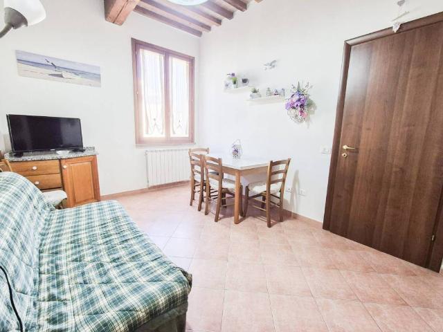 Appartamento in vendita a Cecina LI