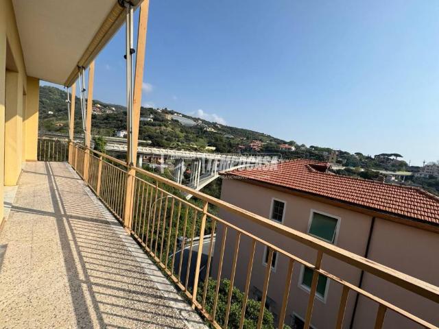 Appartamento in vendita a Celle Ligure SV