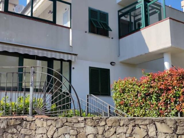 Appartamento in vendita a Celle Ligure SV