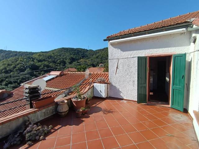 Appartamento in vendita a Celle Ligure SV