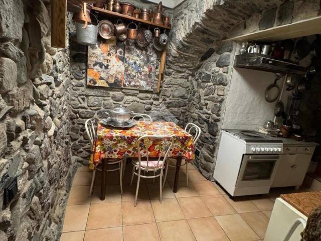 Appartamento in vendita a Centro Valle Intelvi CO