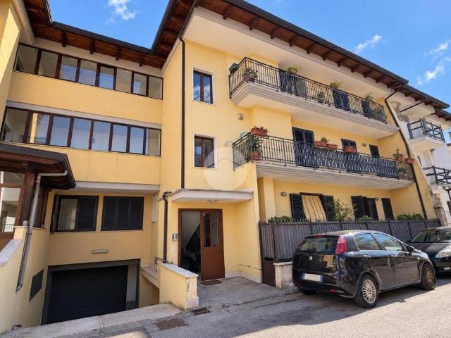 Appartamento in vendita a Cesa CE