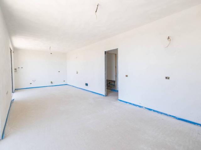 Appartamento in vendita a Cesana Brianza LC