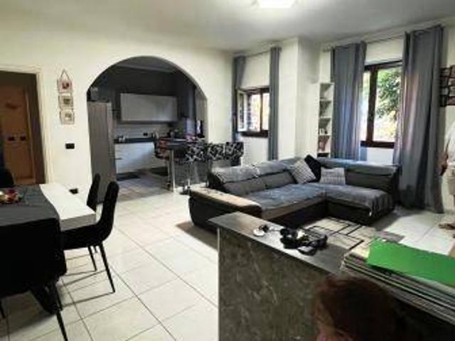 Appartamento in vendita a Cesano Boscone MI