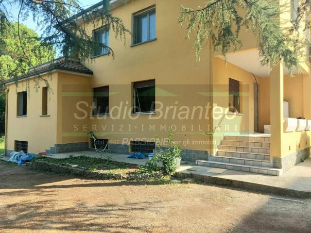 Appartamento in vendita a Cesano Maderno MB
