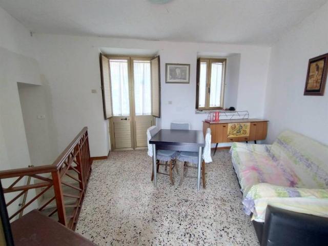 Appartamento in vendita a Cesarò ME