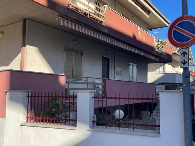 Appartamento in vendita a Cepagatti PE