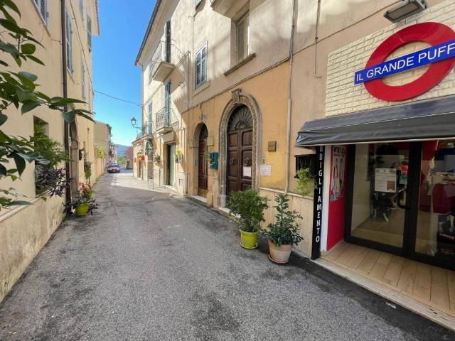 Appartamento in vendita a Ceprano FR