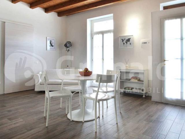 Appartamento in vendita a Cernusco Lombardone LC