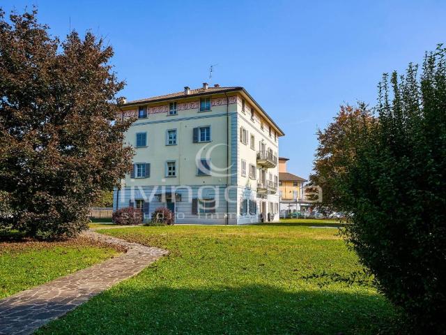 Appartamento in vendita a Cernusco Lombardone LC