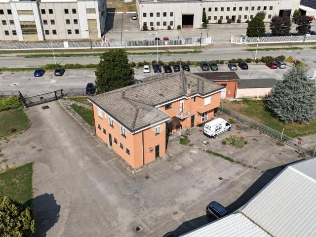 Appartamento in vendita a Cerano NO