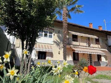 Appartamento in vendita a Ceresole Alba CN