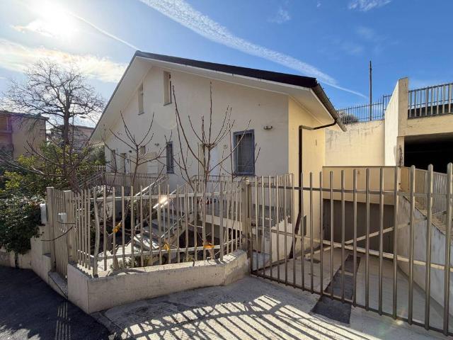 Appartamento in vendita a Ceriale SV