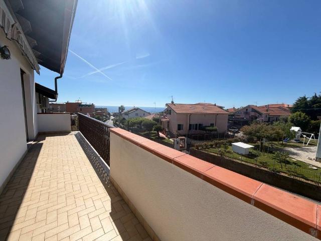 Appartamento in vendita a Ceriale SV
