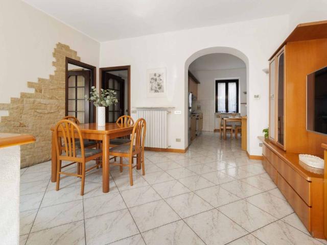 Appartamento in vendita a Ceriano Laghetto MB