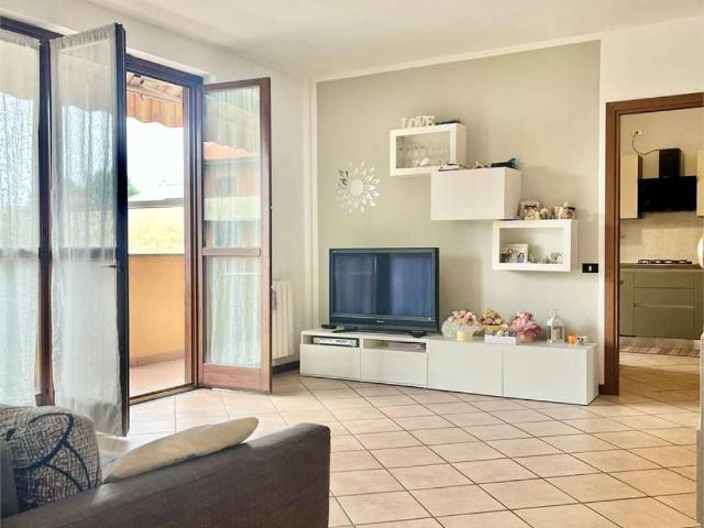 Appartamento in vendita a Ceriano Laghetto MB