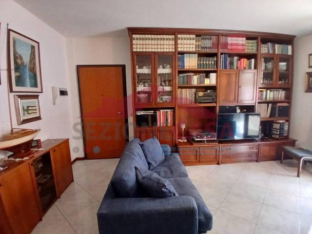 Appartamento in vendita a Ceriano Laghetto MB
