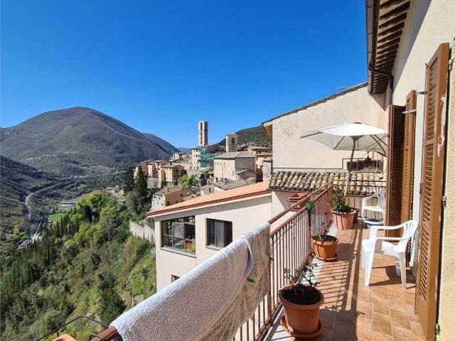 Appartamento in vendita a Cerreto di Spoleto PG