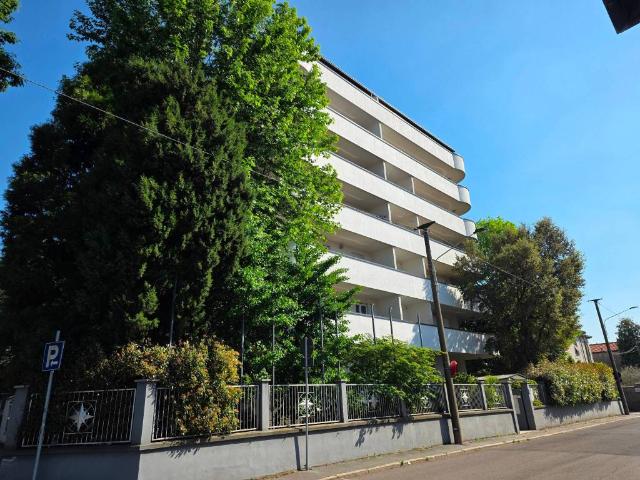 Appartamento in vendita a Cerro Maggiore MI