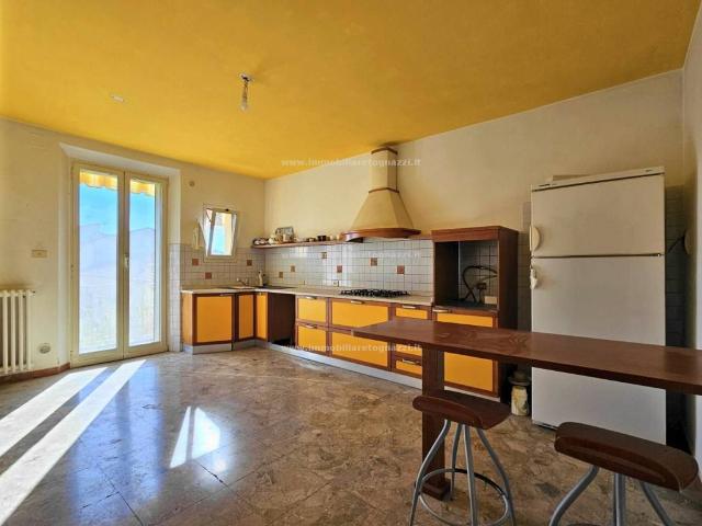 Appartamento in vendita a Certaldo FI