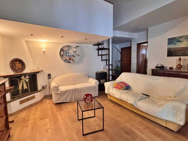 Appartamento in vendita a Cerveteri RM