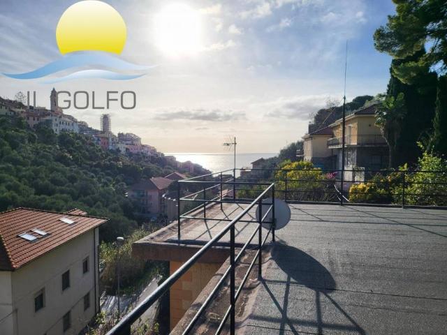 Appartamento in vendita a Cervo IM