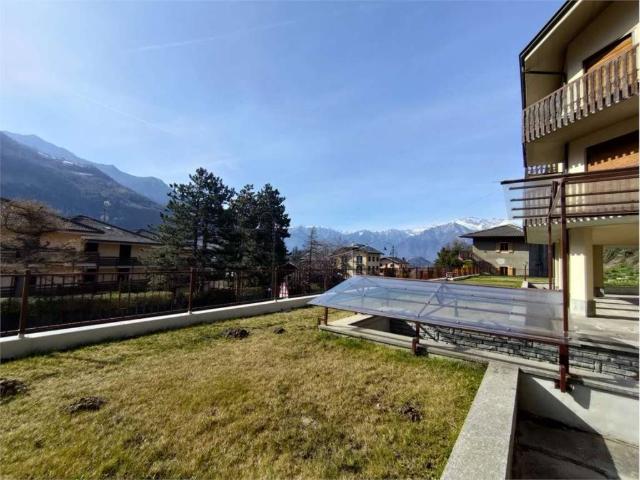 Appartamento in vendita a Challand Saint Anselme AO