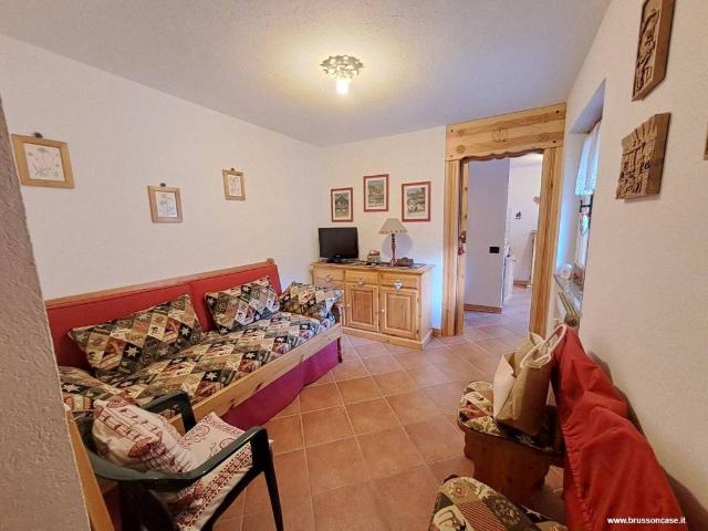 Appartamento in vendita a Challand Saint Anselme AO